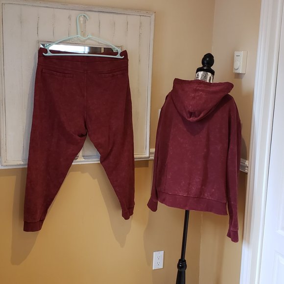 Frankie & Stella Acid Washed Hoodie & Joggers/SET - Picture 3 of 5